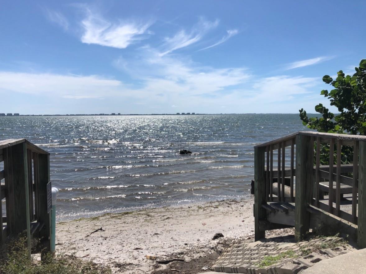 DESOTO TERRACE - Residential Lease