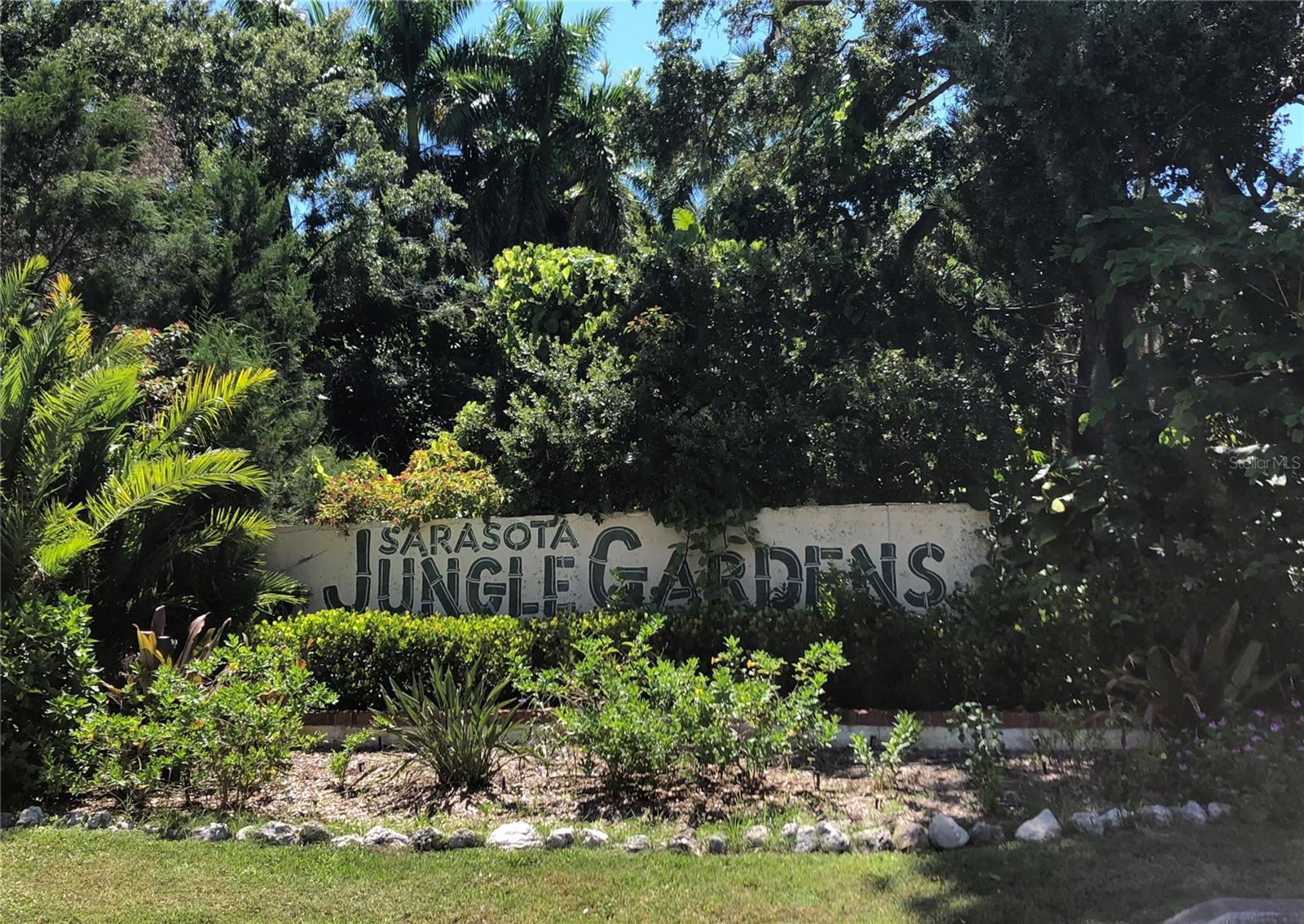 DESOTO TERRACE - Residential Lease