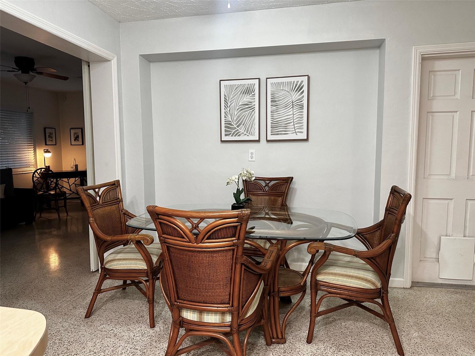 DESOTO TERRACE - Residential Lease