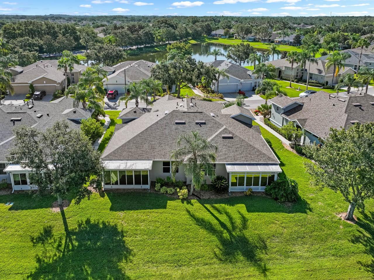 LYNDHURST CONDO - Residential