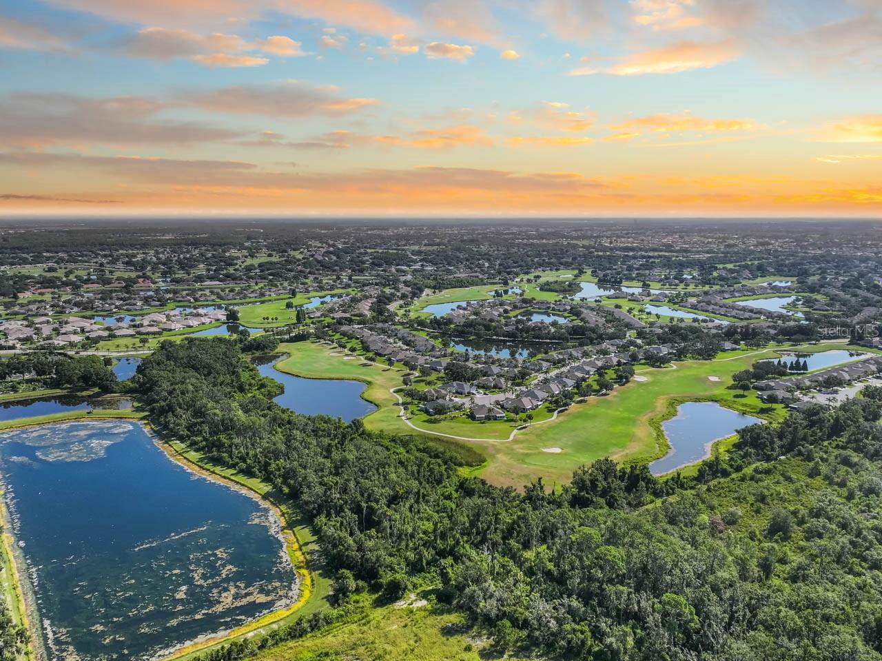 LYNDHURST CONDO - Residential