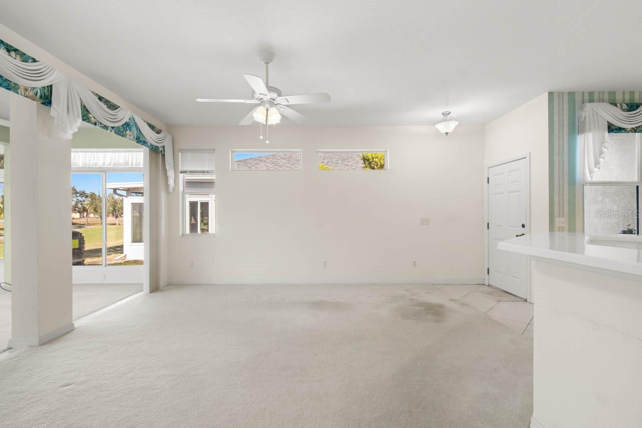 LYNDHURST CONDO - Residential