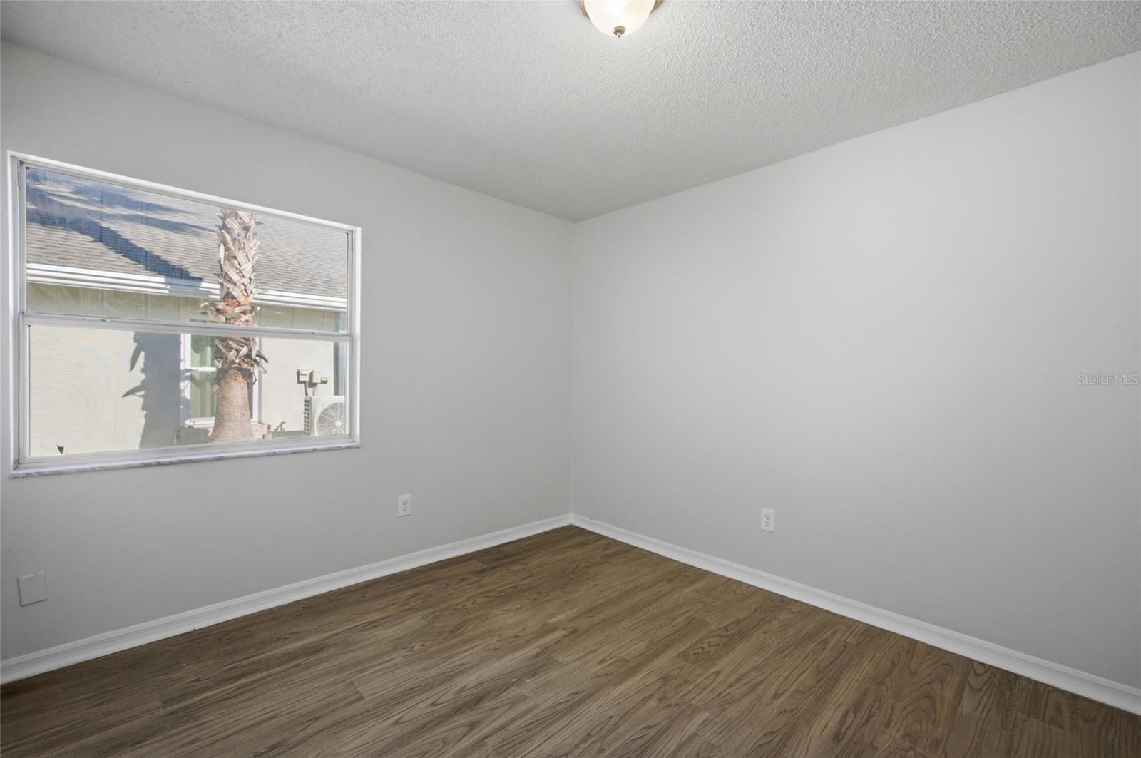 FIELDSTONE VILLAGE AT WOODFIELD - Residential