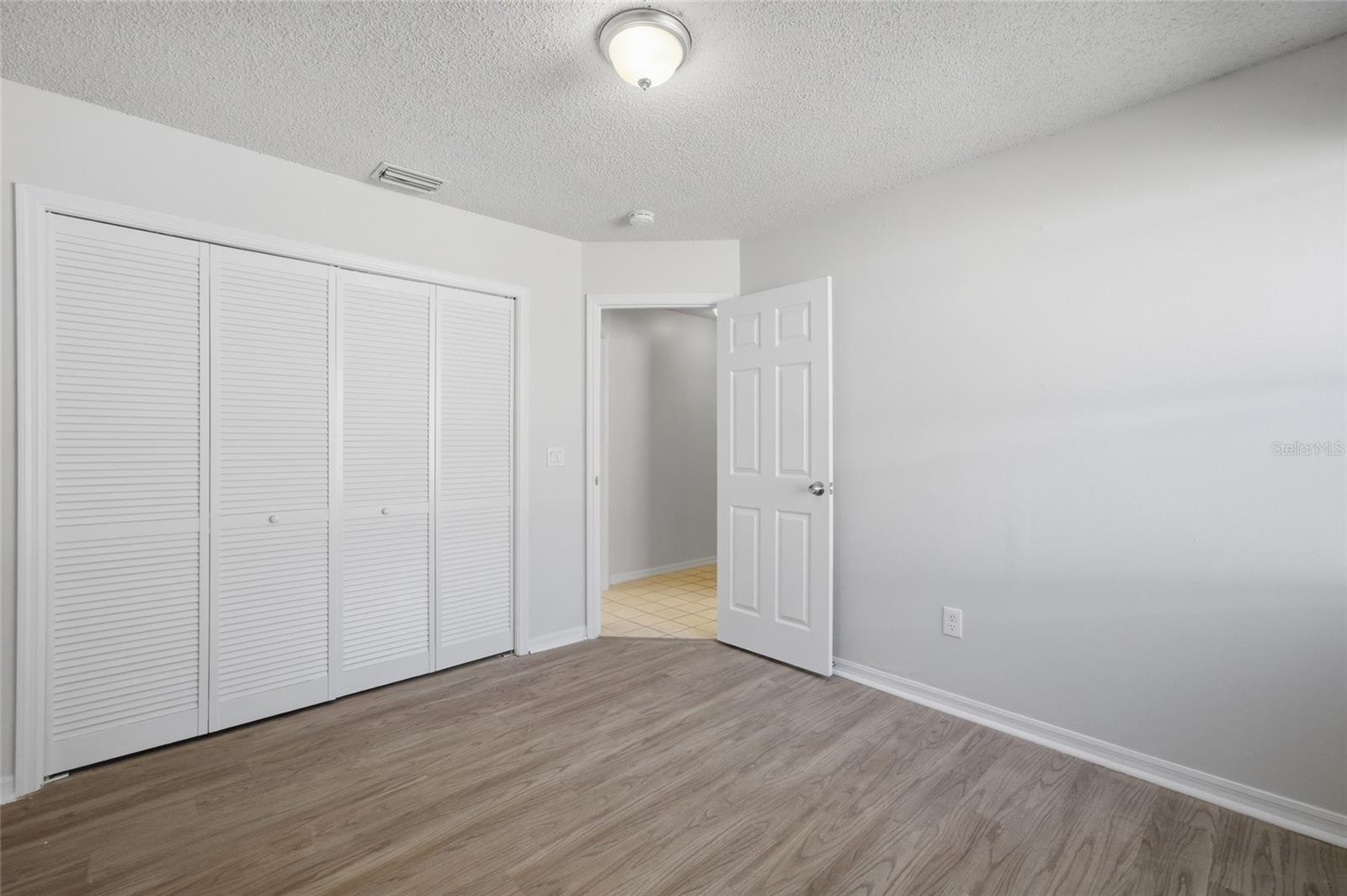 FIELDSTONE VILLAGE AT WOODFIELD - Residential