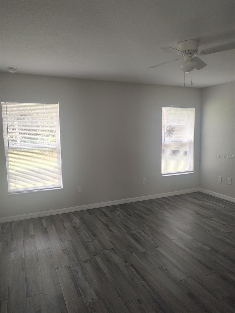 MARION OAKS UN 10 - Residential Lease