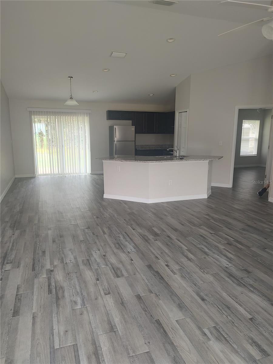 MARION OAKS UN 10 - Residential Lease