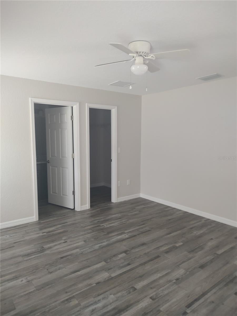 MARION OAKS UN 10 - Residential Lease