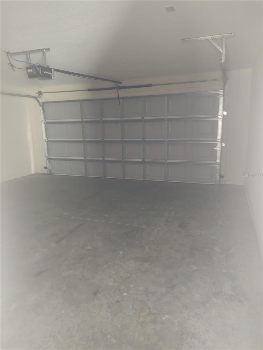 MARION OAKS UN 10 - Residential Lease