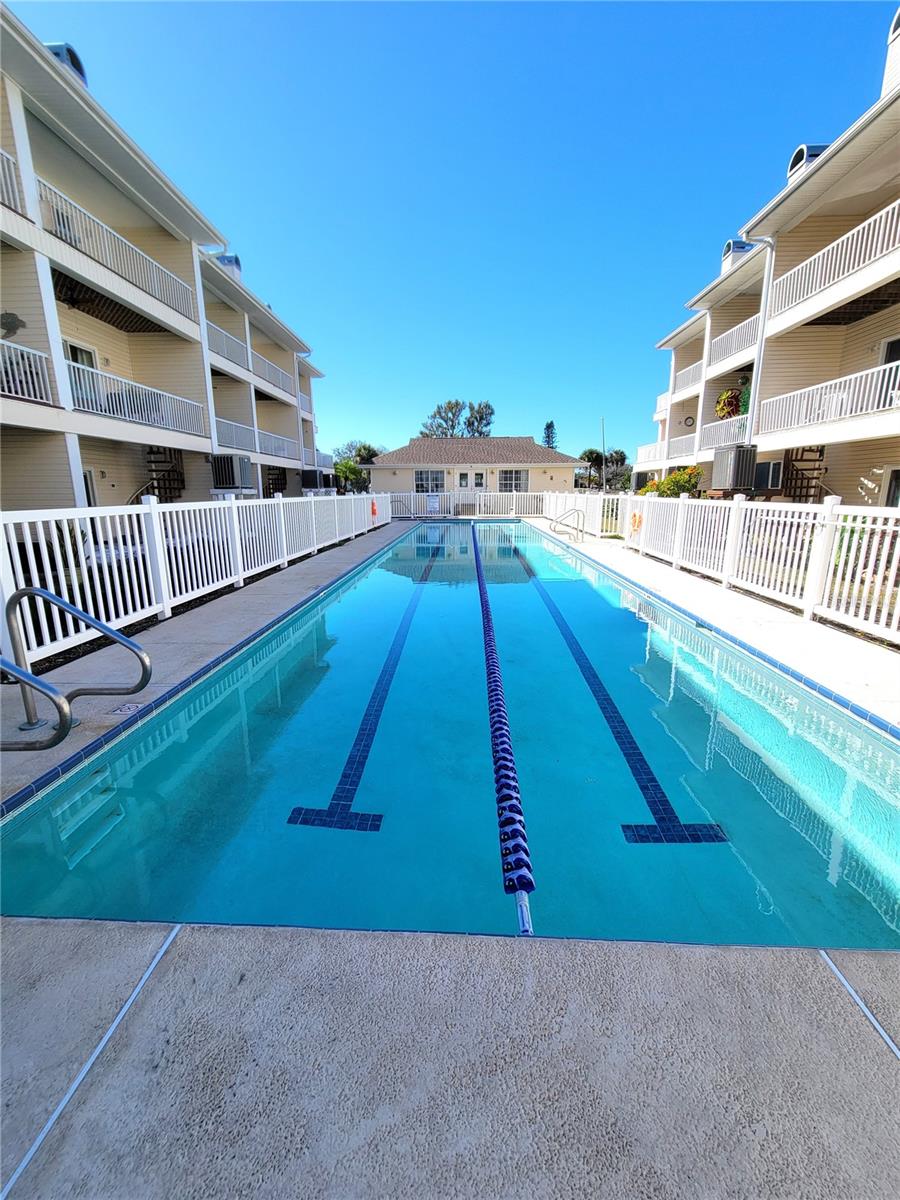 CAPTIVA CAY TWNHMS - Residential