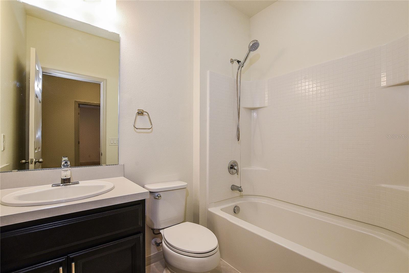 WINDSOR SQUARE - Residential