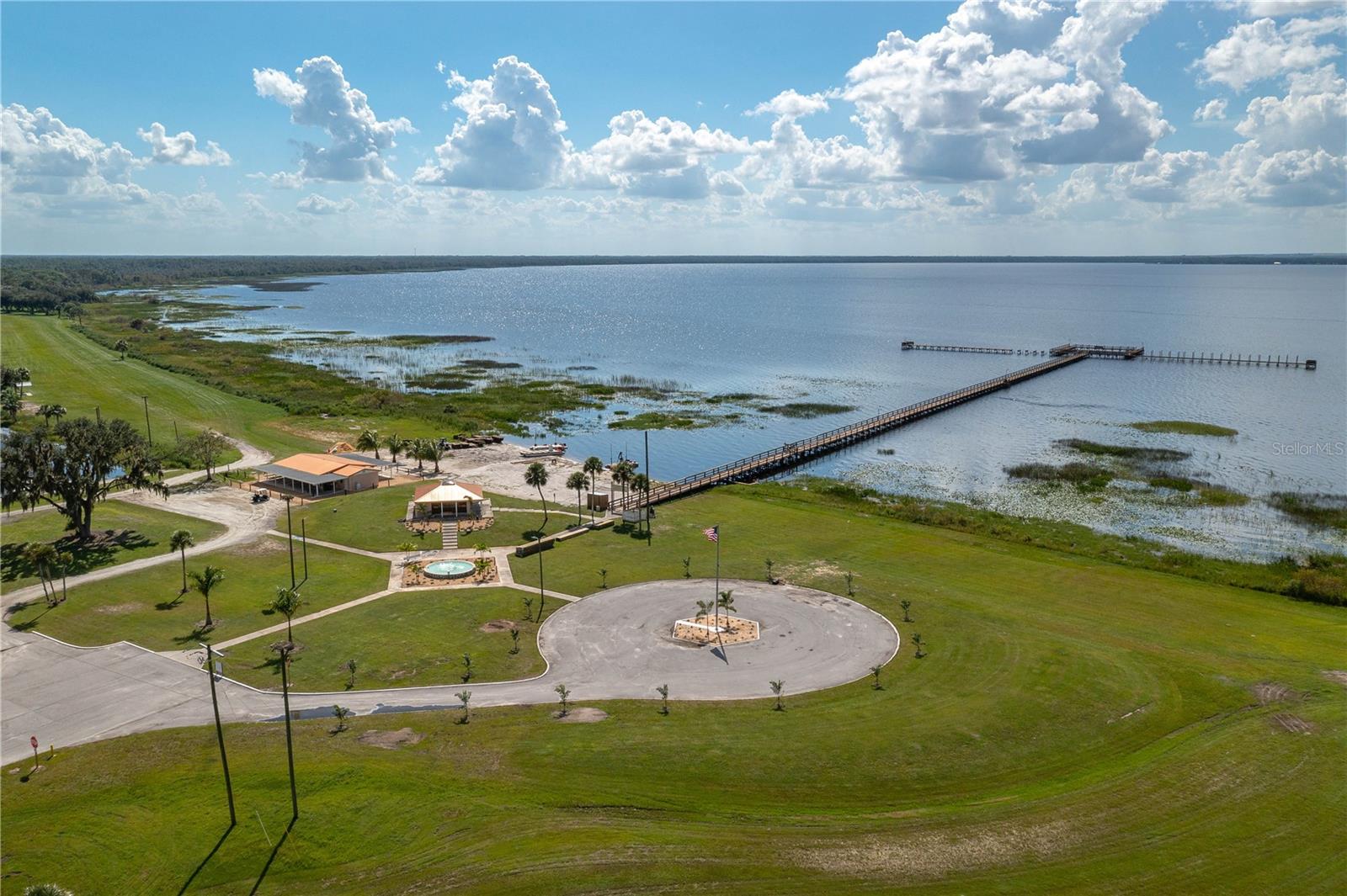 INDIAN LAKE ESTATES - Land