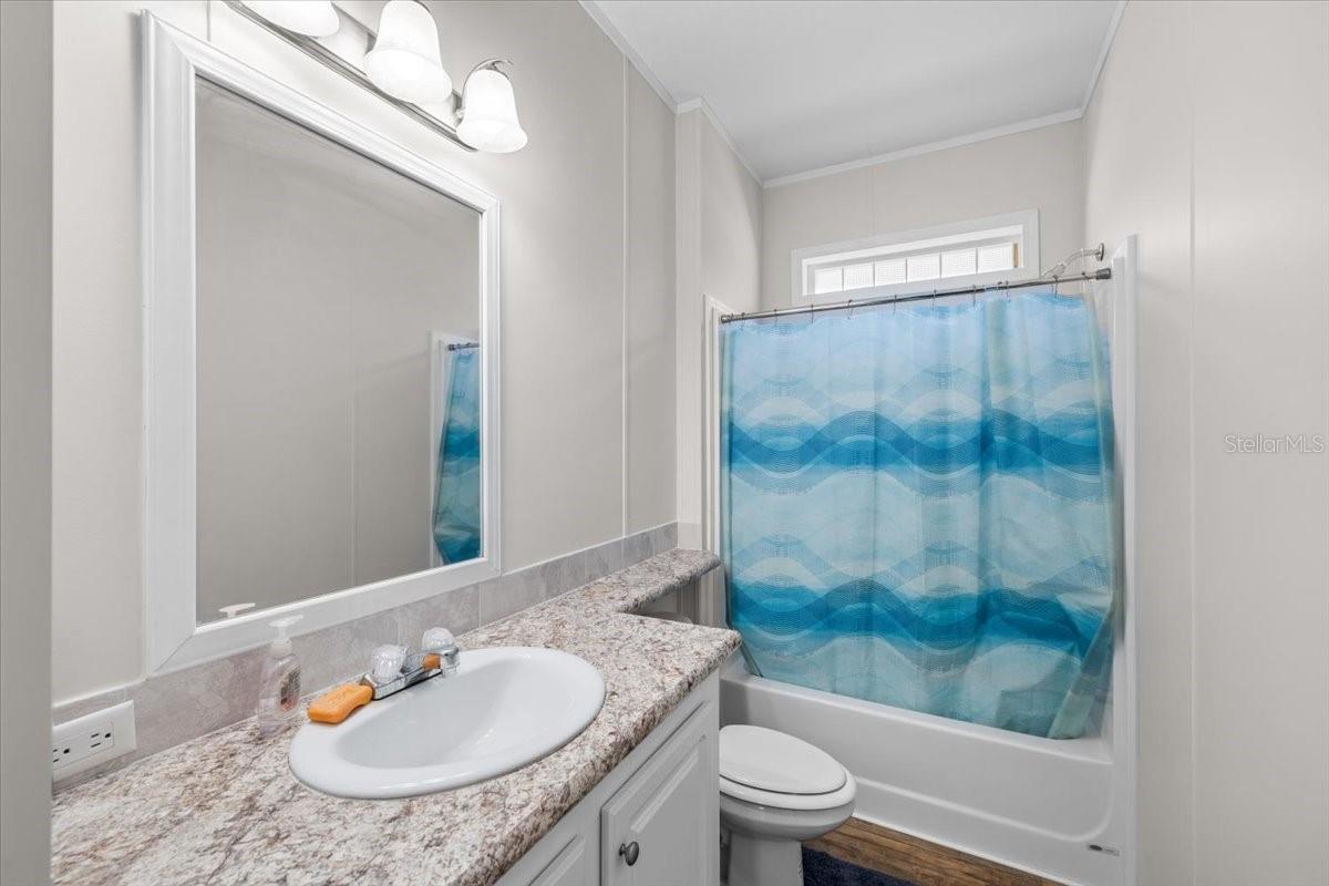 S1/2 OF N1/2 OF NW1/4 OF SE1/4 OF SW1/4 ORB 541 PG - Residential