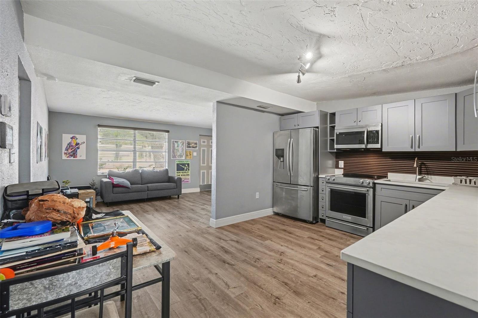 BROWN ACRES - Residential