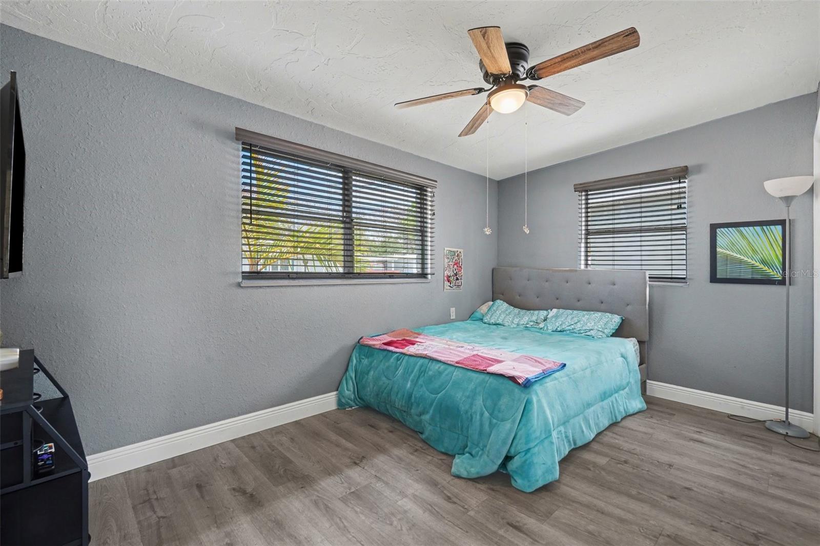 BROWN ACRES - Residential