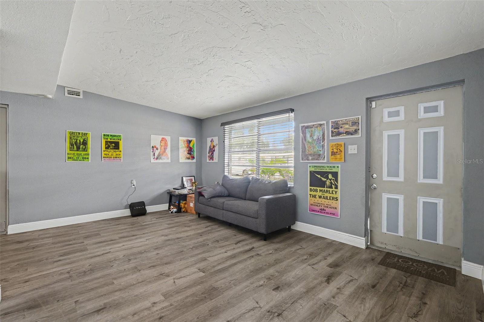 BROWN ACRES - Residential