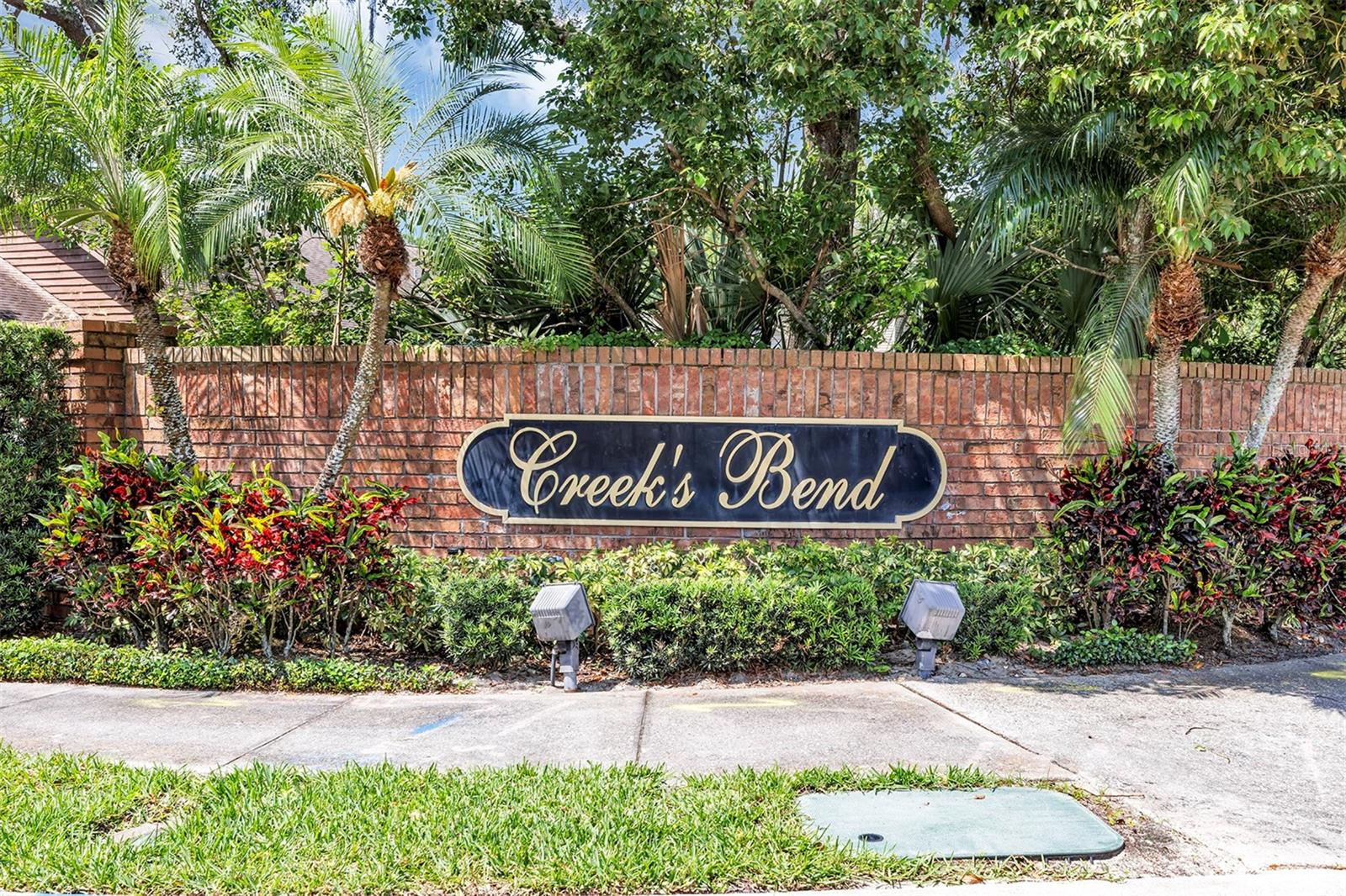1039 WHISPERING COVE