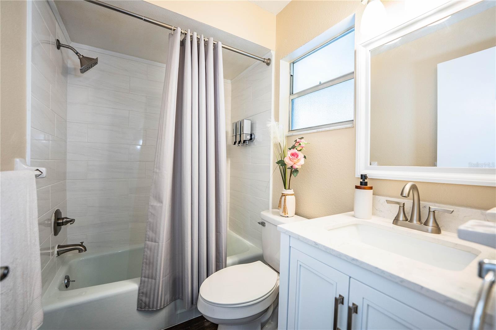 IMPERIAL SOUTHGATE VILLAS SEC 02 - Residential