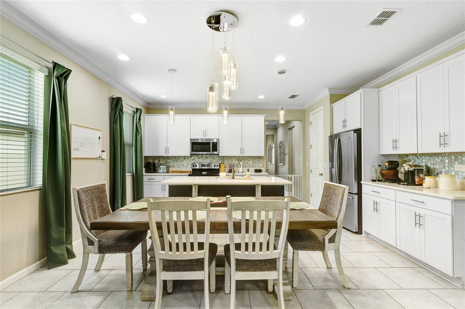 2491 WADEVIEW LOOP