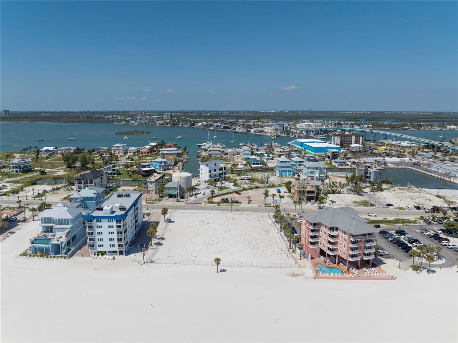 ROYAL BEACH CLUB CONDO - Commercial Sale