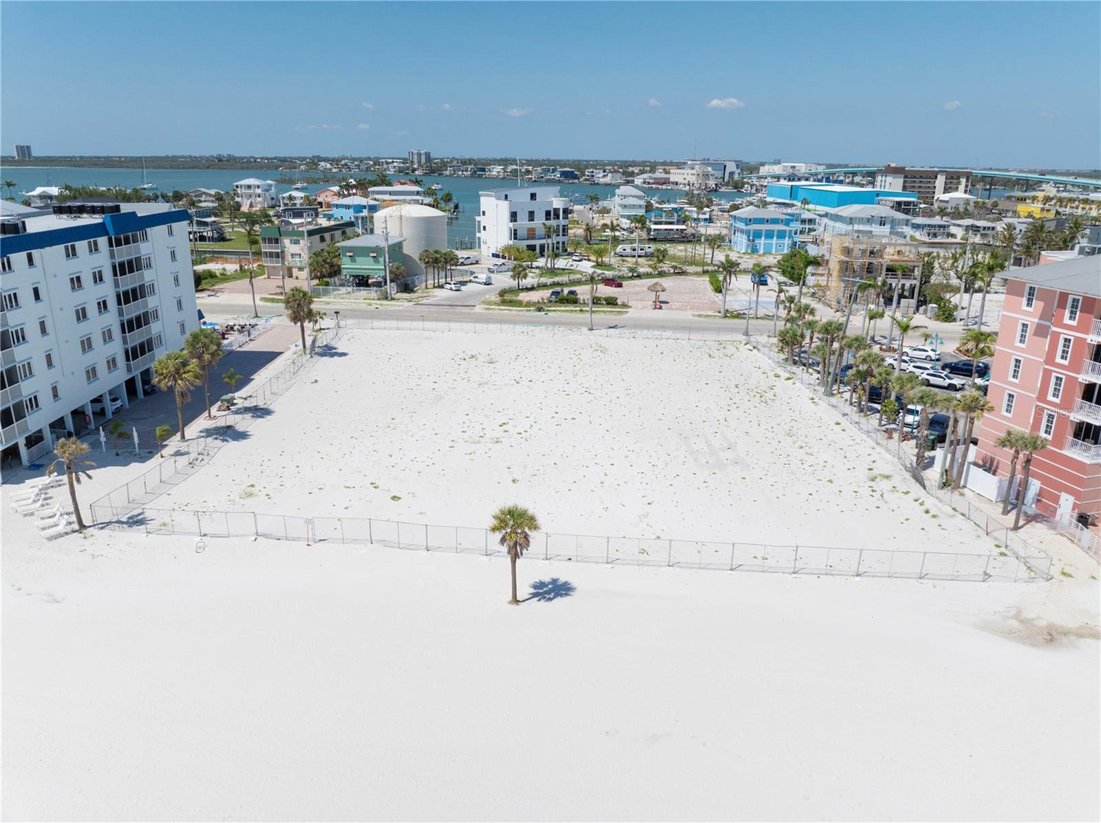 ROYAL BEACH CLUB CONDO - Commercial Sale