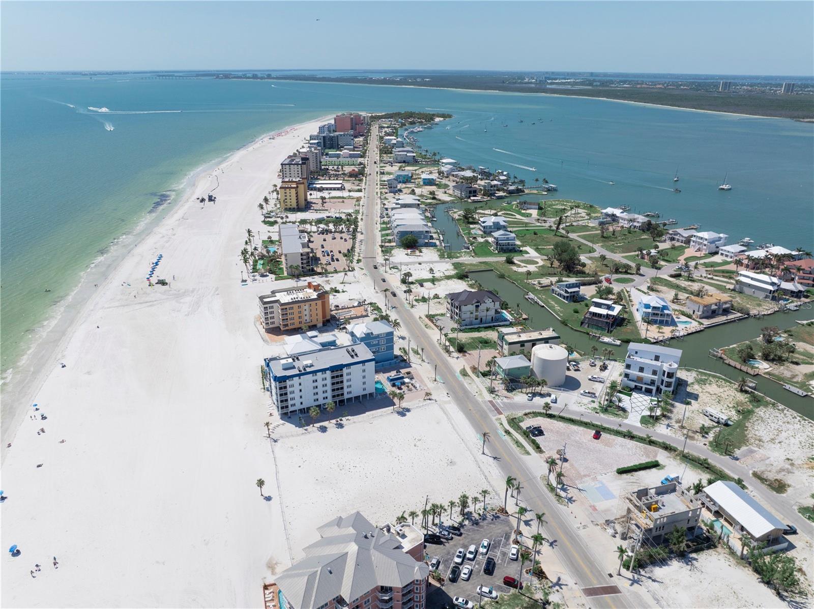 ROYAL BEACH CLUB CONDO - Commercial Sale