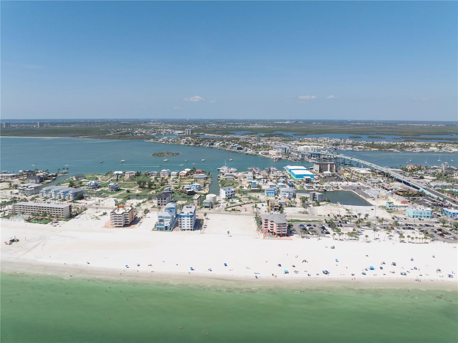 ROYAL BEACH CLUB CONDO - Commercial Sale