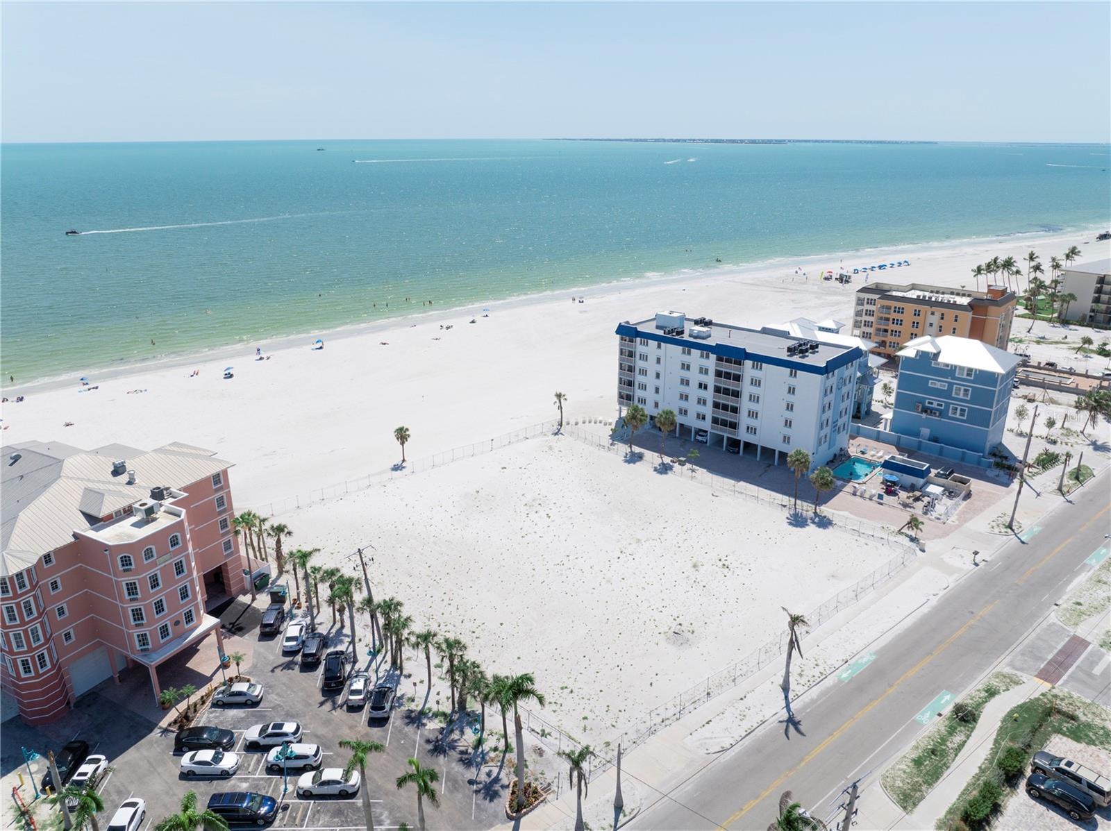 ROYAL BEACH CLUB CONDO - Commercial Sale