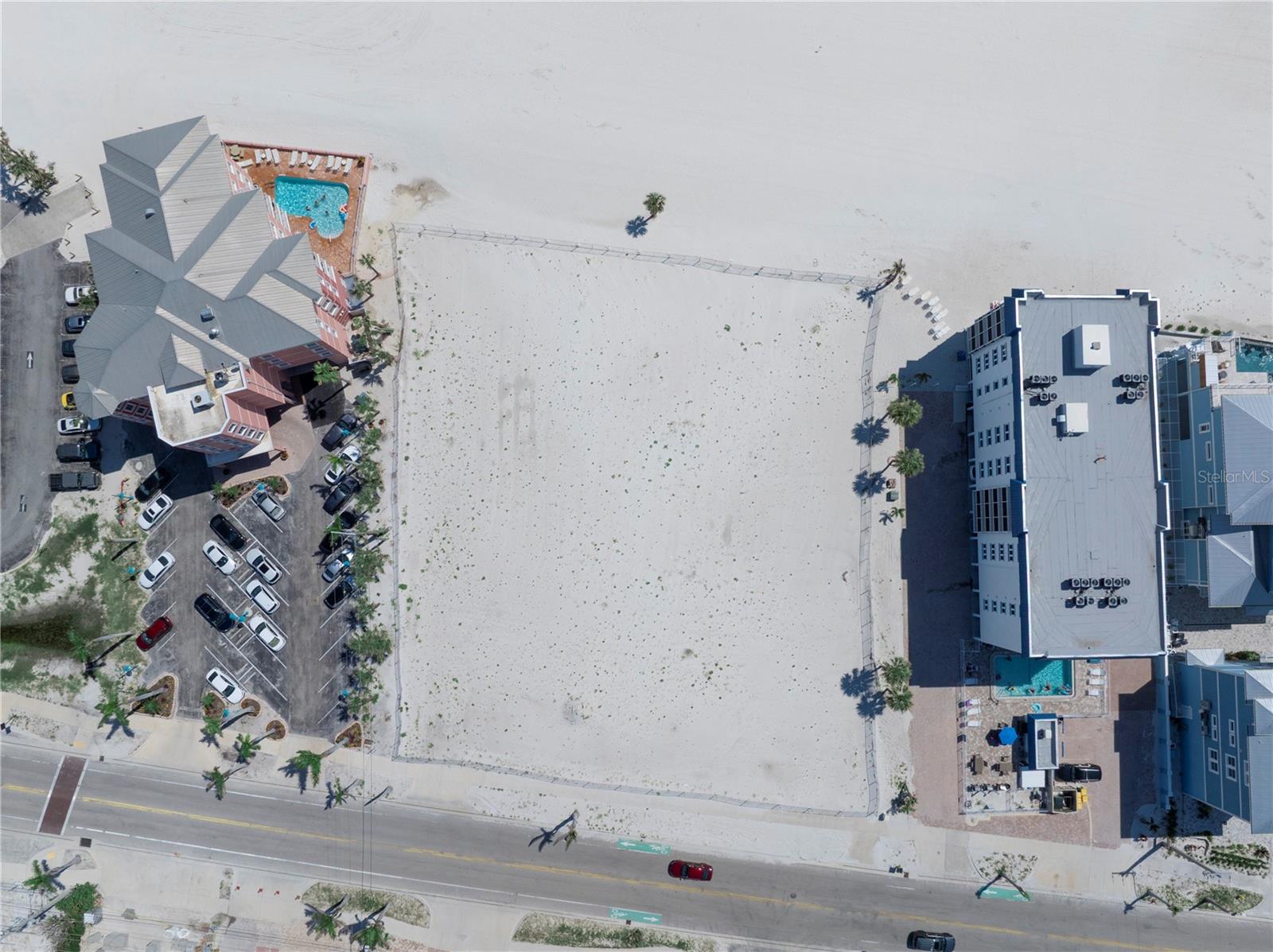 ROYAL BEACH CLUB CONDO - Commercial Sale