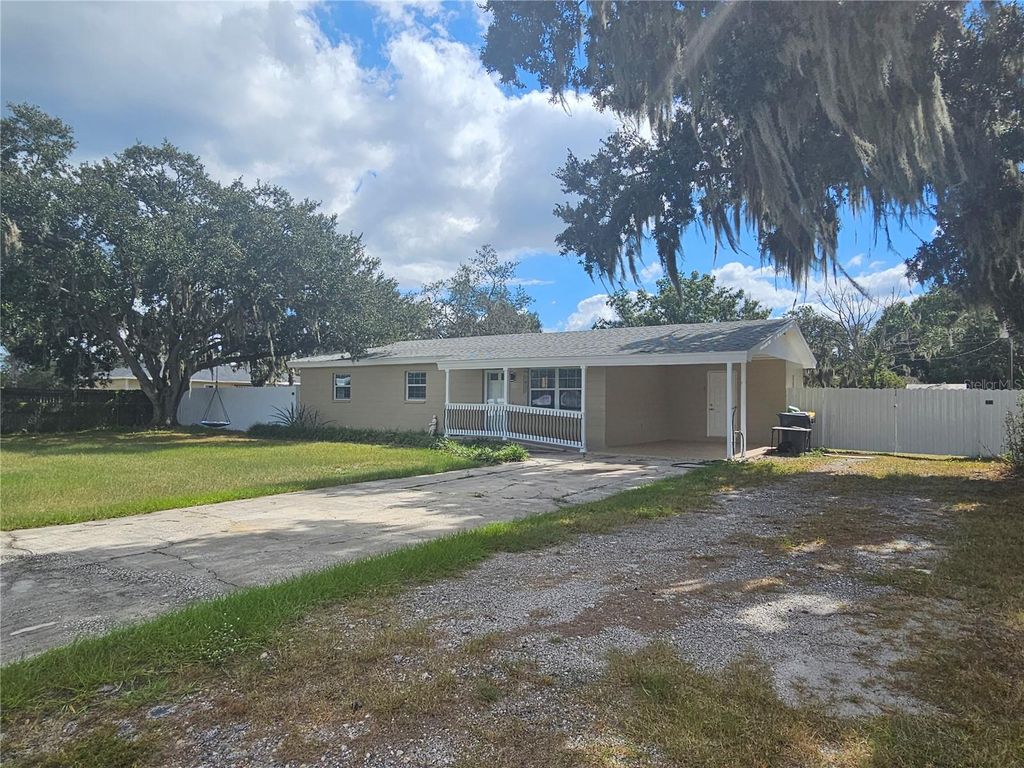 Photo of 4208 Ridge Road, Lakeland, FL 33811 (MLS # L4956688)