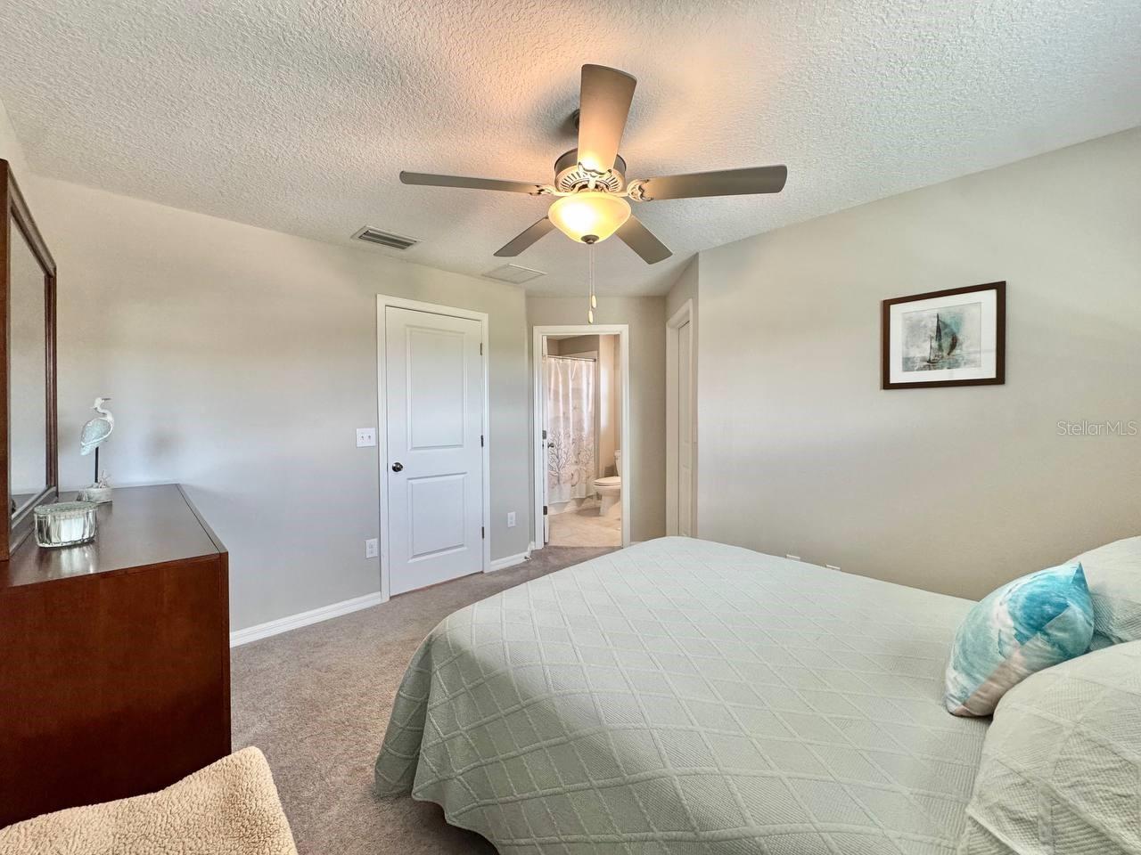 MEADOW POINTE 4 TWNHMS HAVEN P - Residential Lease