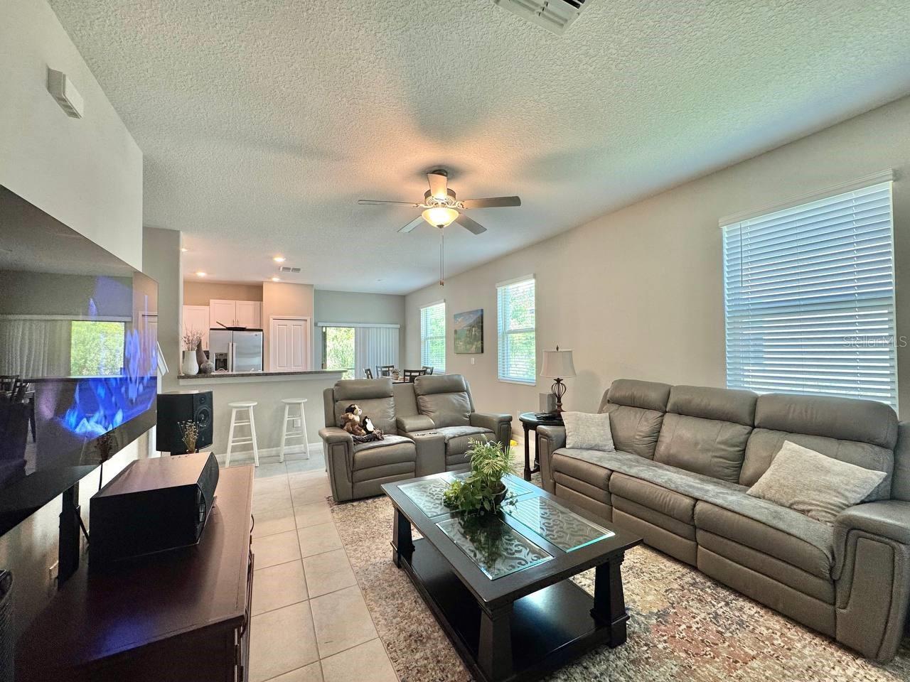 MEADOW POINTE 4 TWNHMS HAVEN P - Residential Lease