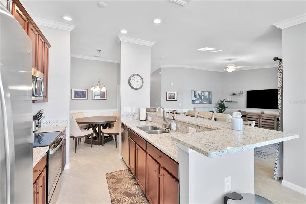 VERANDA IV AT LAKEWOOD NATIONAL PH IV - Residential Lease