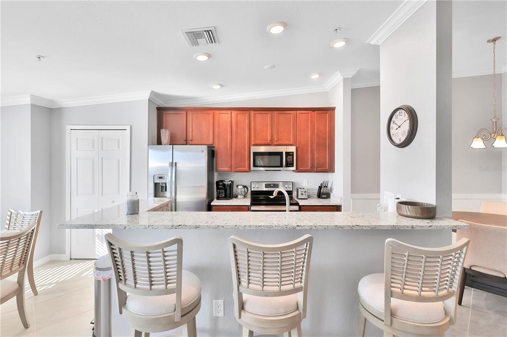 VERANDA IV AT LAKEWOOD NATIONAL PH IV - Residential Lease