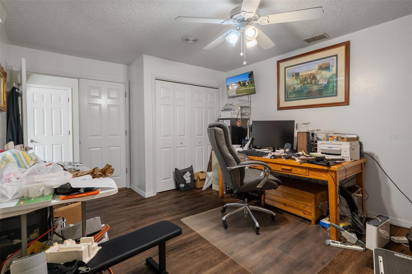 SEVEN HILLS - Residential