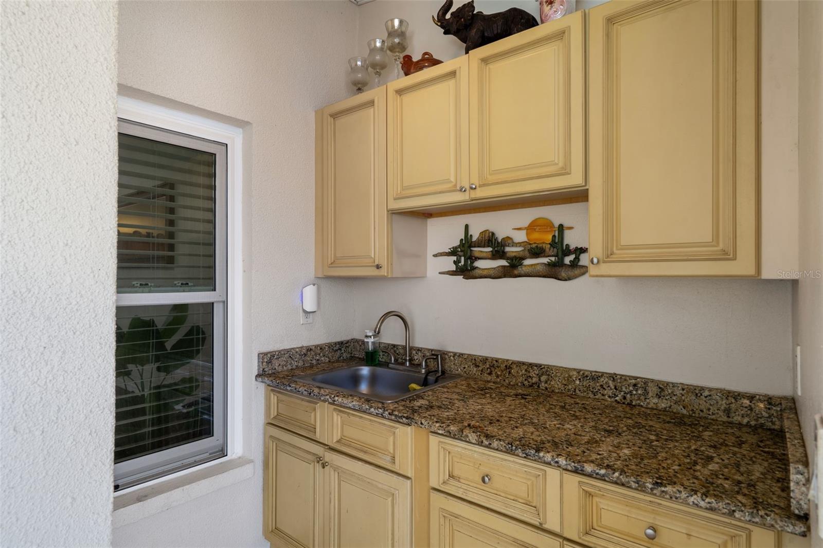 SEVEN HILLS - Residential