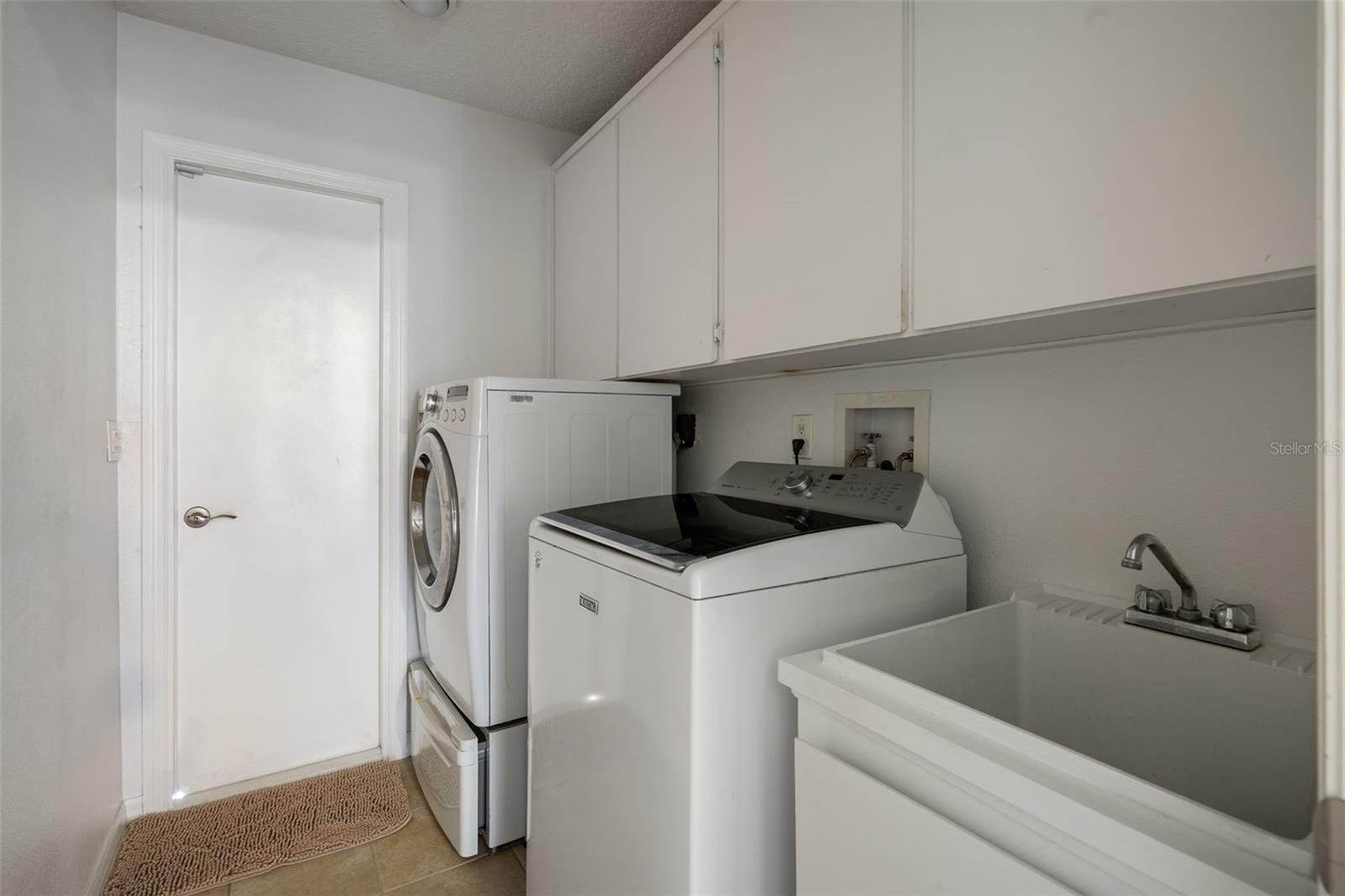 SEVEN HILLS - Residential