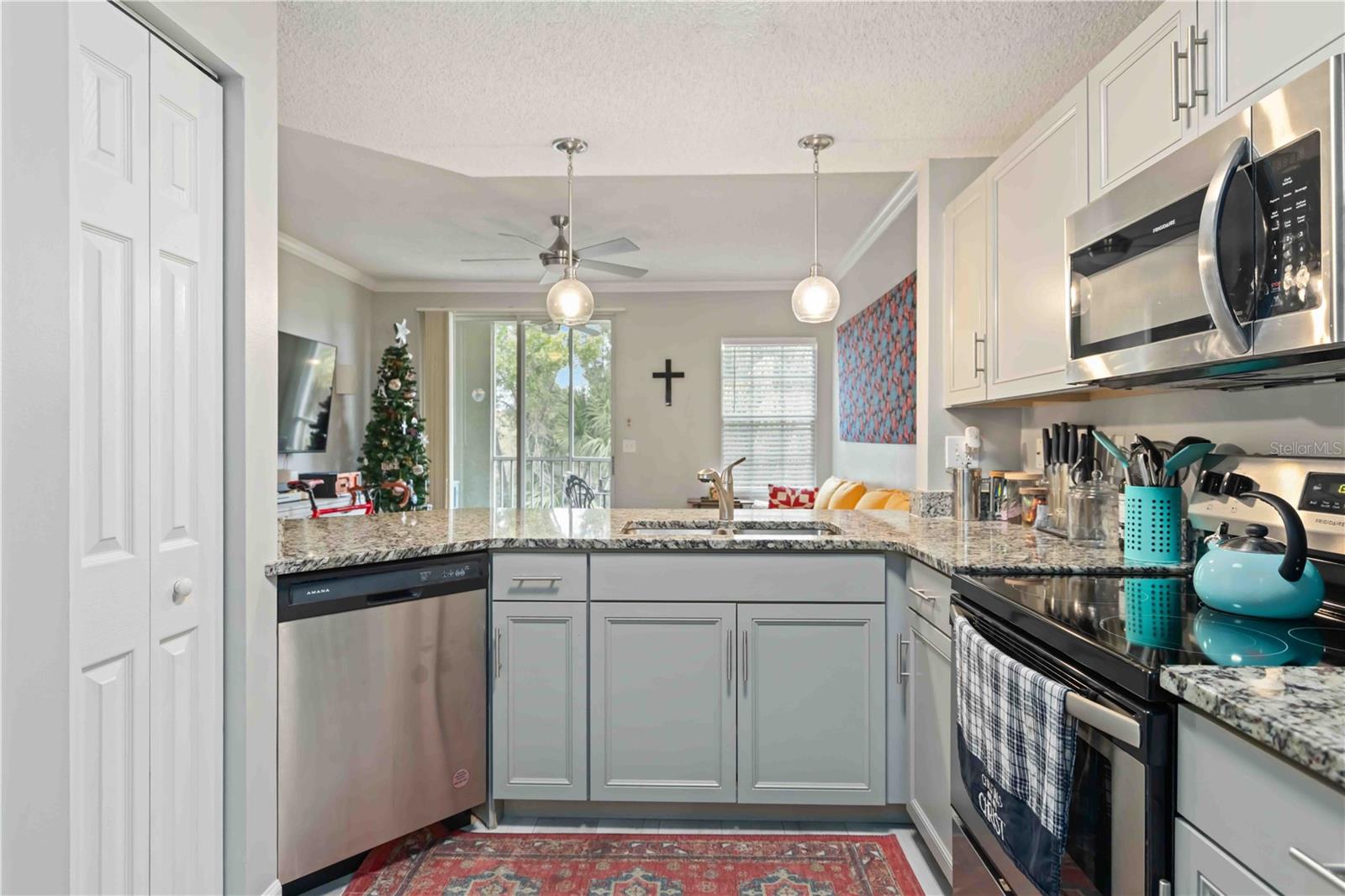 LAS PALMAS OF SARASOTA - Residential