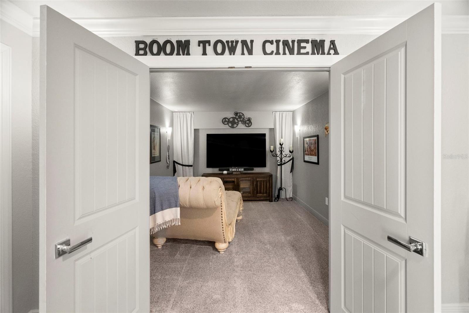 TARPON WOODS THIRD ADD - Residential