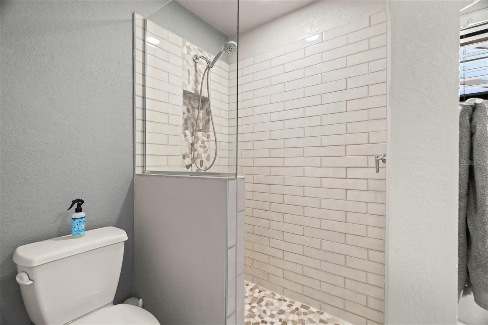 TARPON WOODS THIRD ADD - Residential