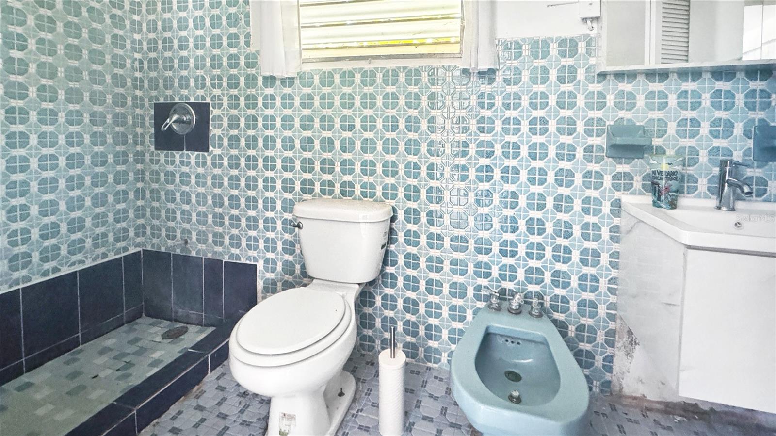 BO. PUENTE - Residential