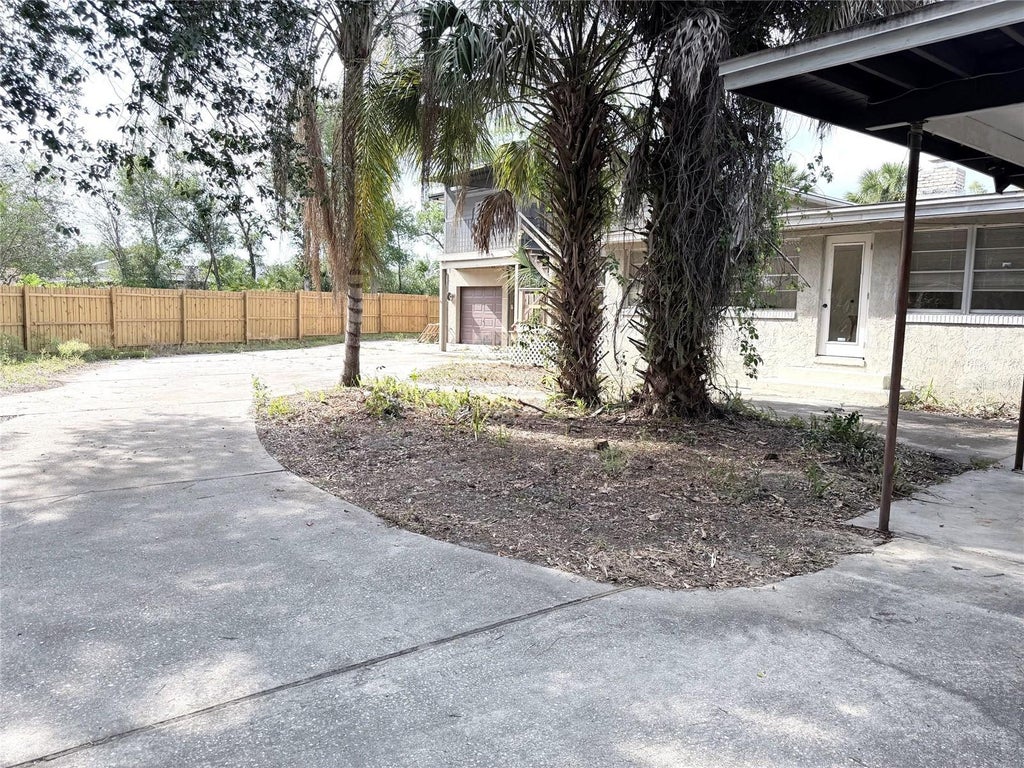 Photo of 7200 Grace Road, Orlando, FL 32819 (MLS # O6450048)
