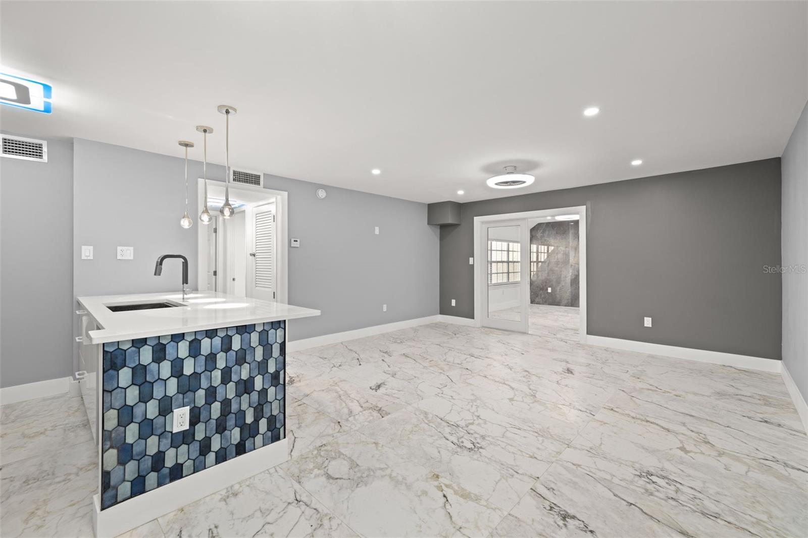 SIENA VILLAS AT BEACH PARK A C - Residential Lease