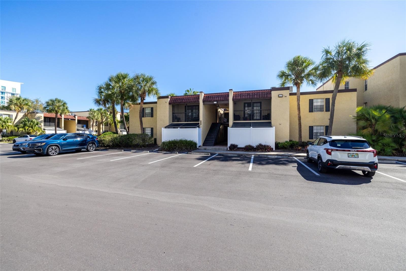 SIENA VILLAS AT BEACH PARK A C - Residential Lease
