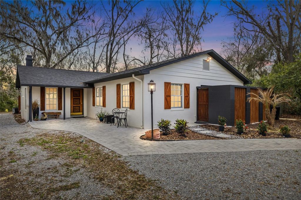 Photo of 6906 Valrie Lane, Riverview, FL 33569 (MLS # TB8482292)