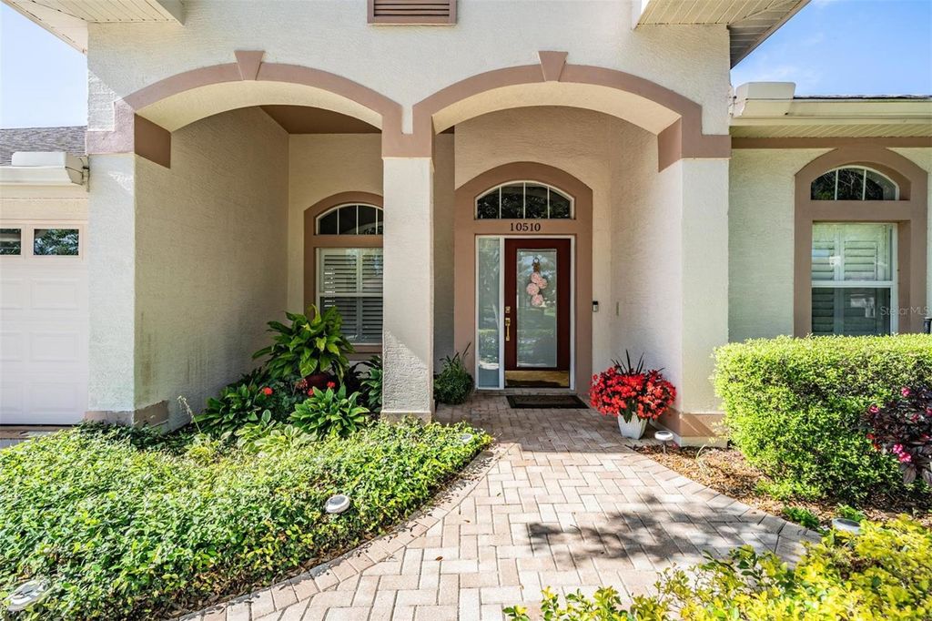 Photo of 10510 Castleford Way, Tampa, FL 33626 (MLS # TB8371606)