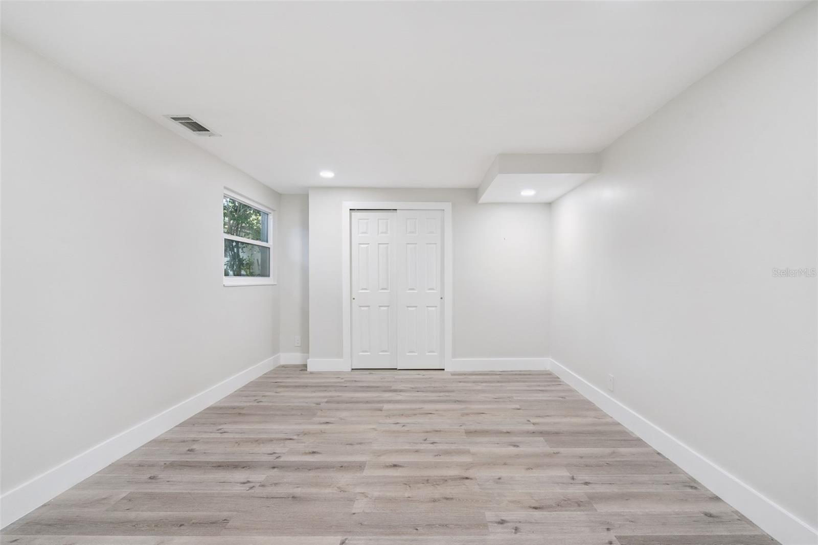 JESSAMINE BEACH REP - Residential