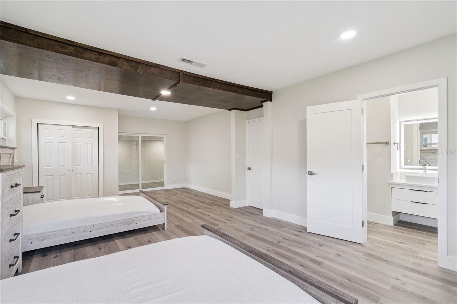 JESSAMINE BEACH REP - Residential