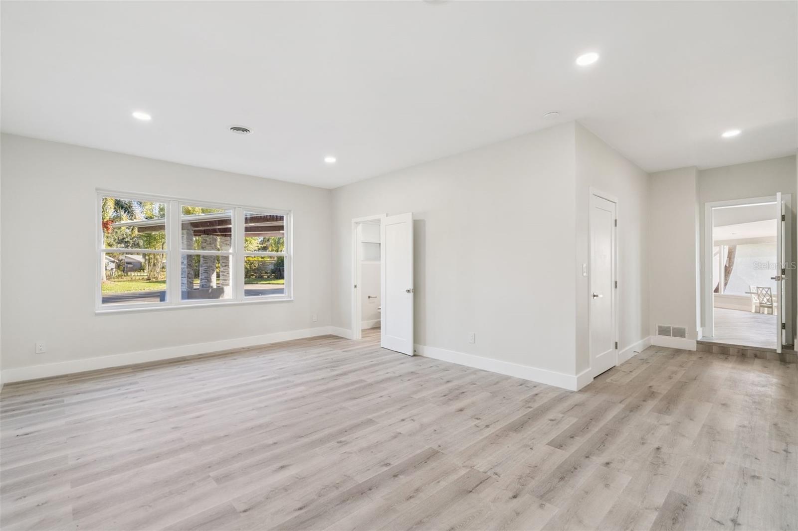 JESSAMINE BEACH REP - Residential