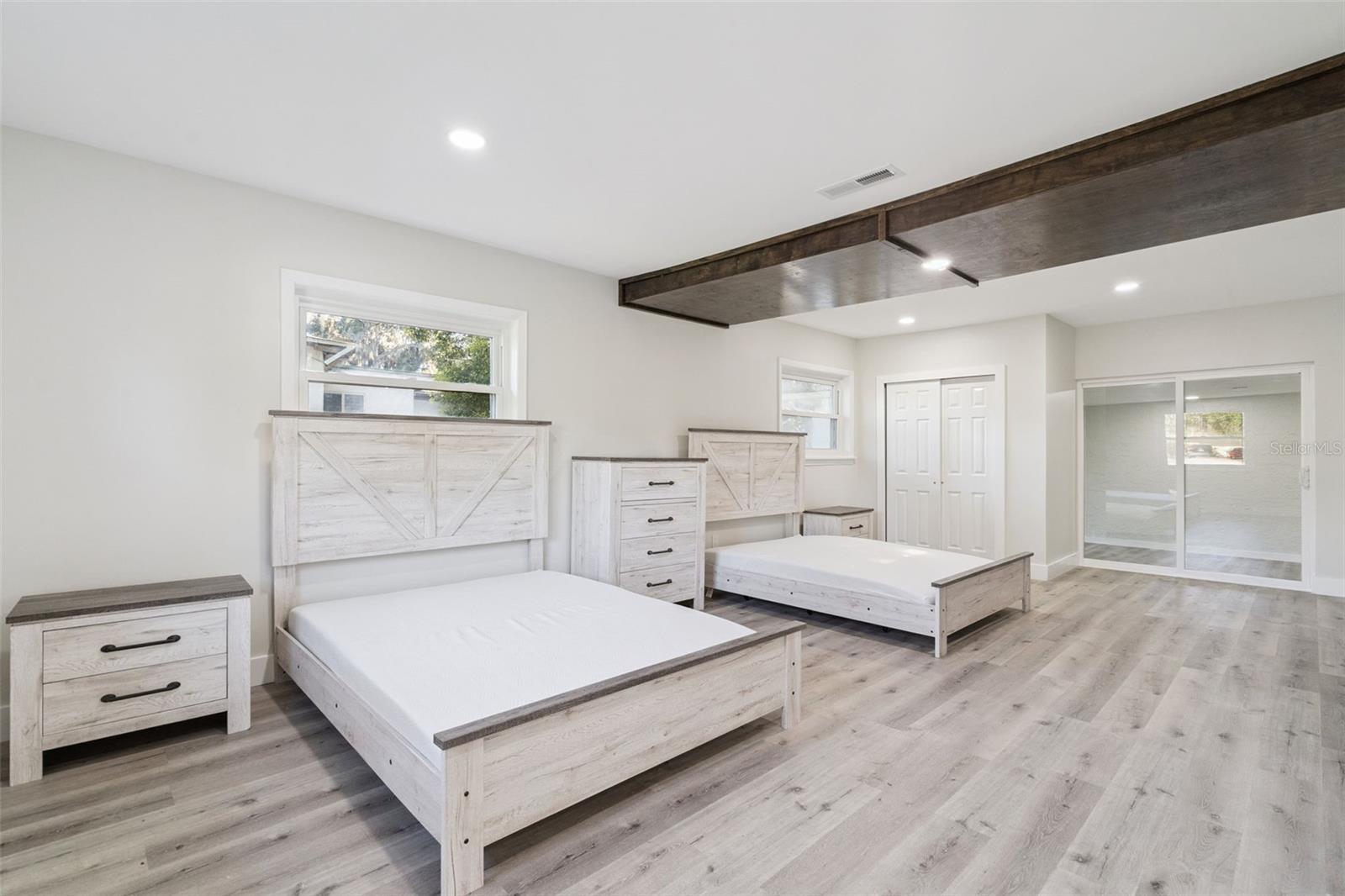 JESSAMINE BEACH REP - Residential