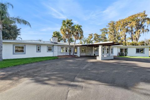 Photo of 5526 Parkdale Drive, Orlando, FL 32839 (MLS # O6363933)